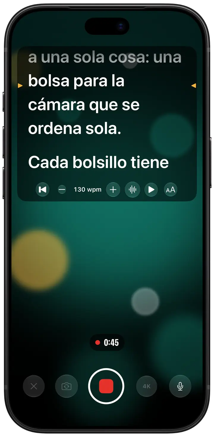 Eyeline grabando en un iPhone: el guion avanza en un panel en la parte superior de la pantalla, justo debajo de la cámara, con marcas ámbar a ambos lados de la línea que toca leer, sobre el temporizador y el botón de grabar.